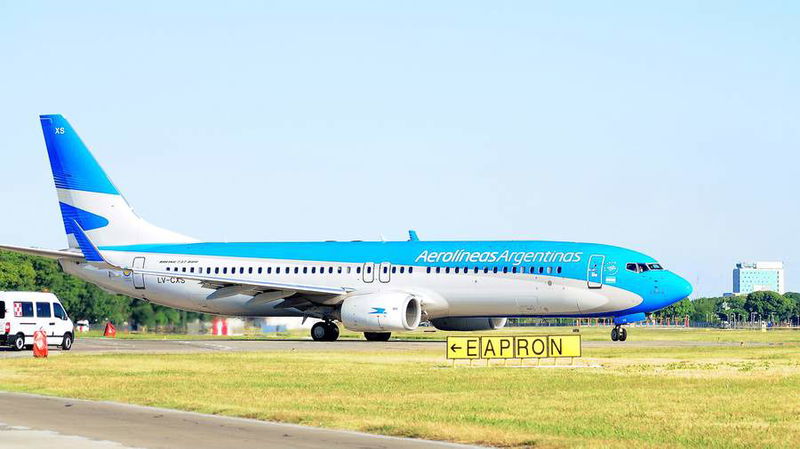 aerolineas argentinas 737 800