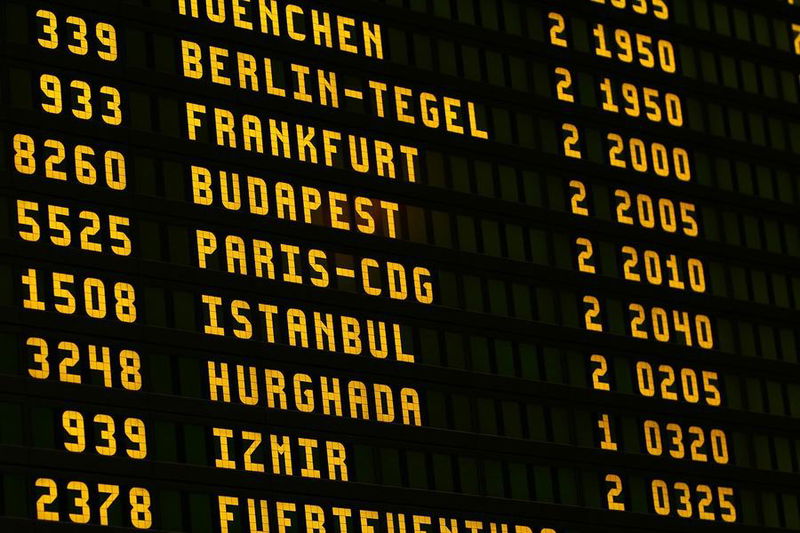 airport board 1
