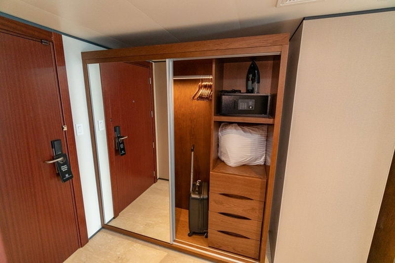 sonesta maho cupboard 1