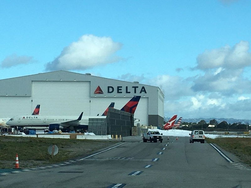 delta hangar foam 02 1