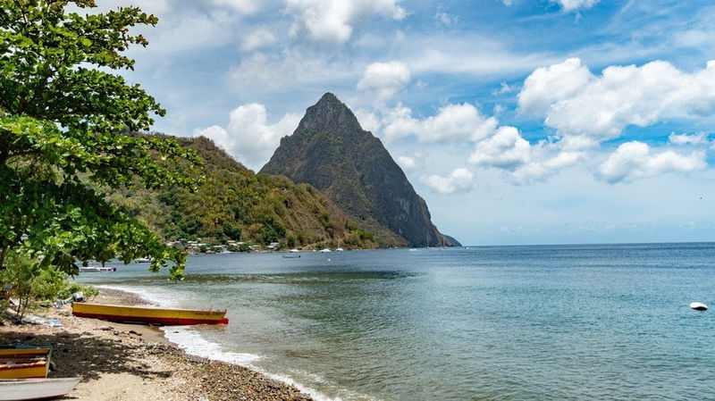st lucia pitons 1