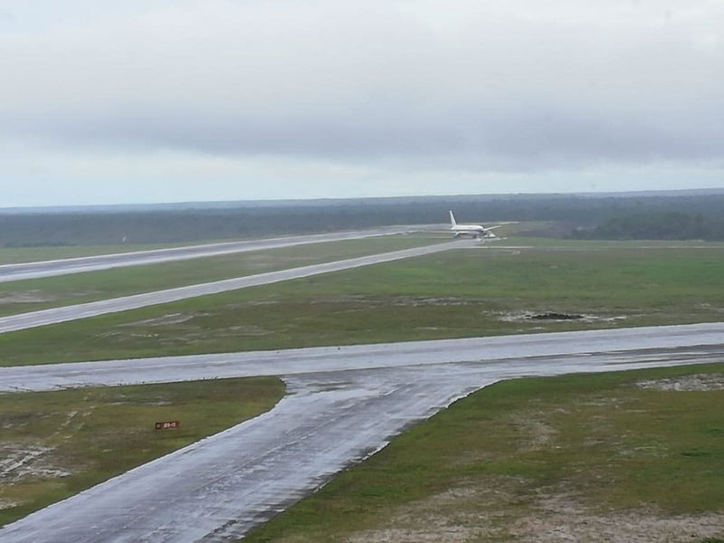 eastern airways 767 runway excursion 04 1