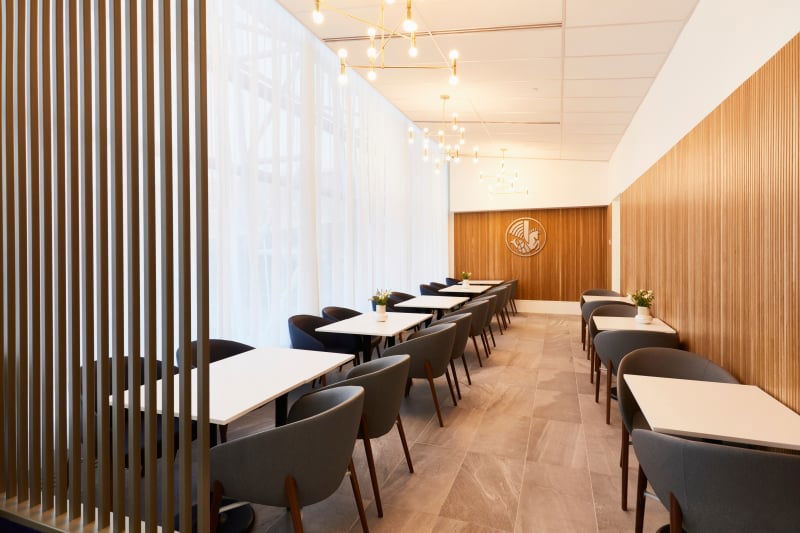 af montreal lounge 04