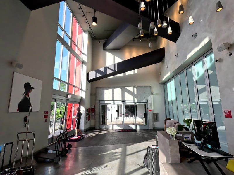 Radisson RED Miami Airport