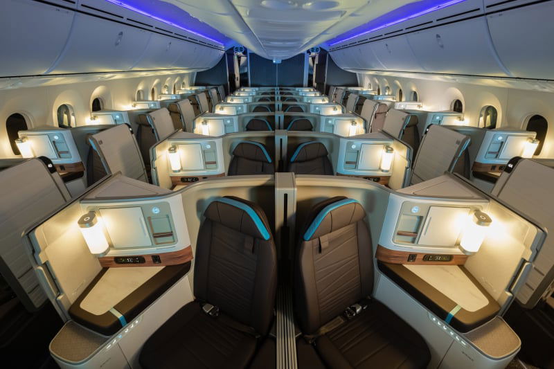 Hawaiian Airlines Boeing 787-9 Business Class