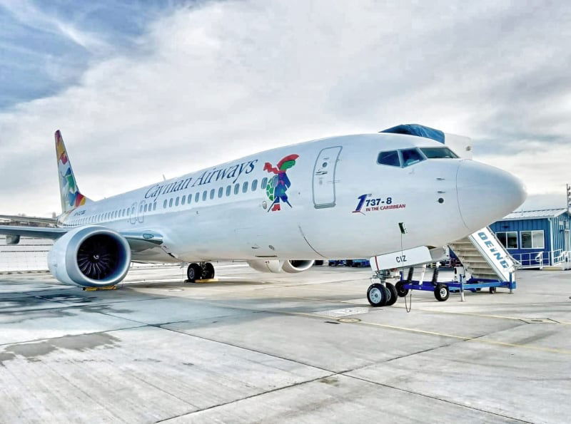 Cayman Airways Boeing 737 MAX 8