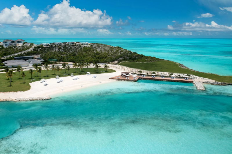 Wymara Villas In Ocean Pool