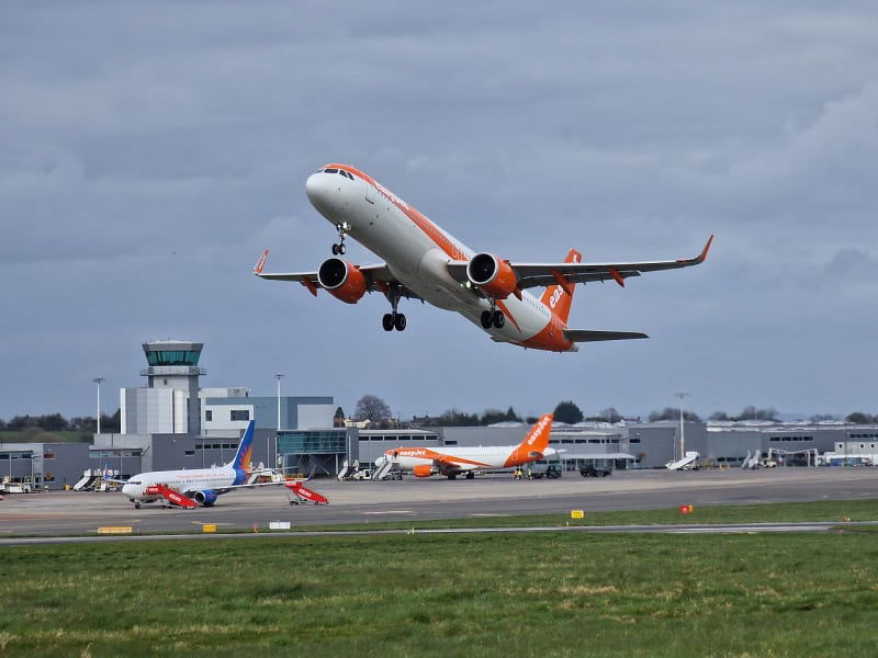 EasyJet Airbus A321 Departing Bristol Airport