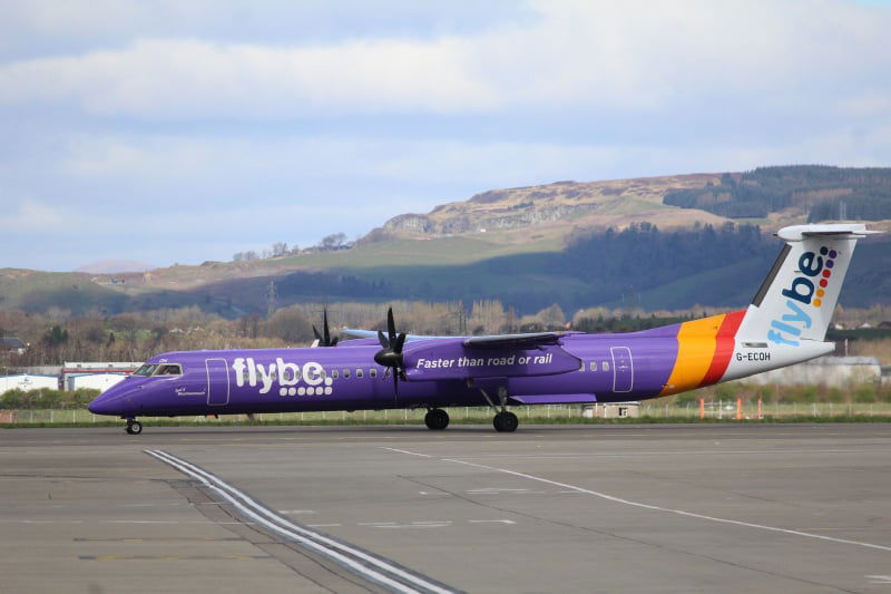 Flybe Dash 8 400