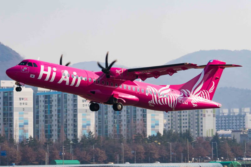 Hi Air ATR 72-500