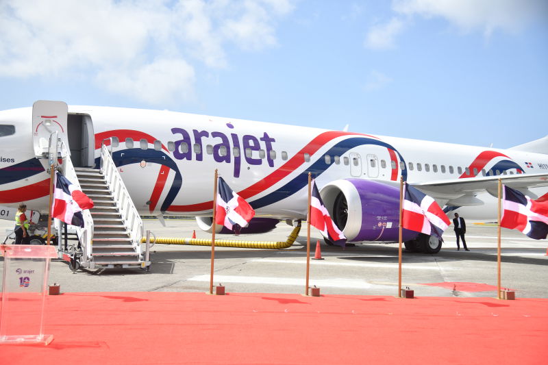 arajet boeing 737 max 8