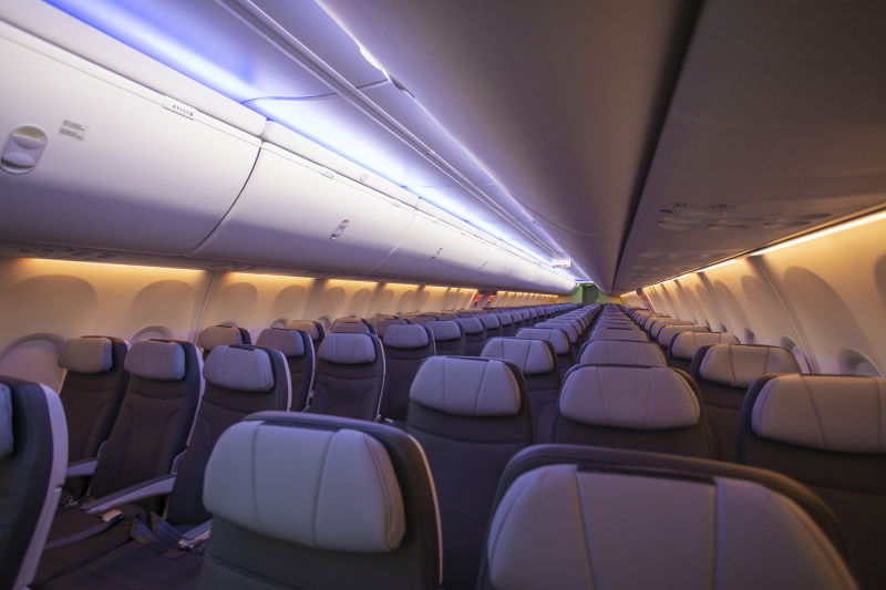 arajet boeing 737 max8 interior