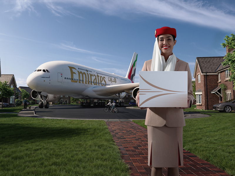 emirates courier